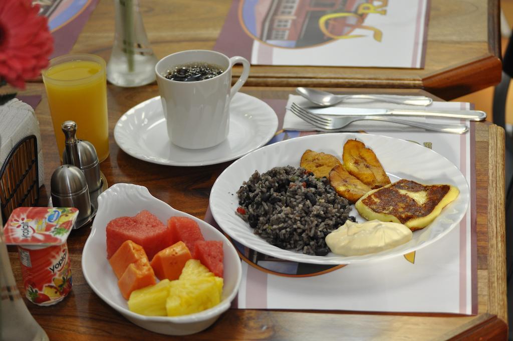 Prado Inn & Suites 산호세 외부 사진